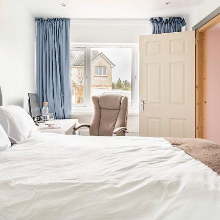 Double Room Oasis Stepps Екстериор снимка